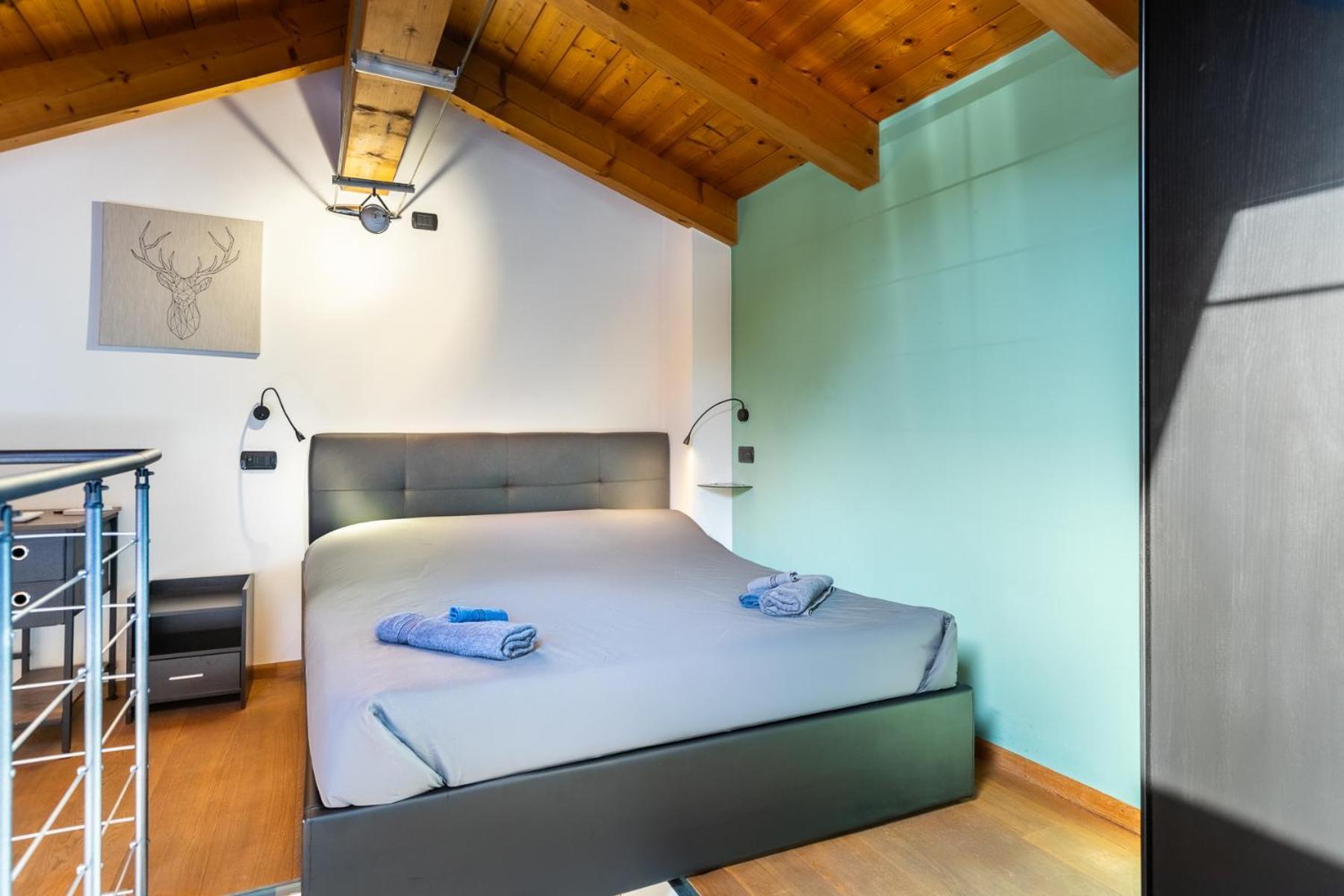 Strepitoso Loft Con Vista Duomo Leilighet Alba  Eksteriør bilde