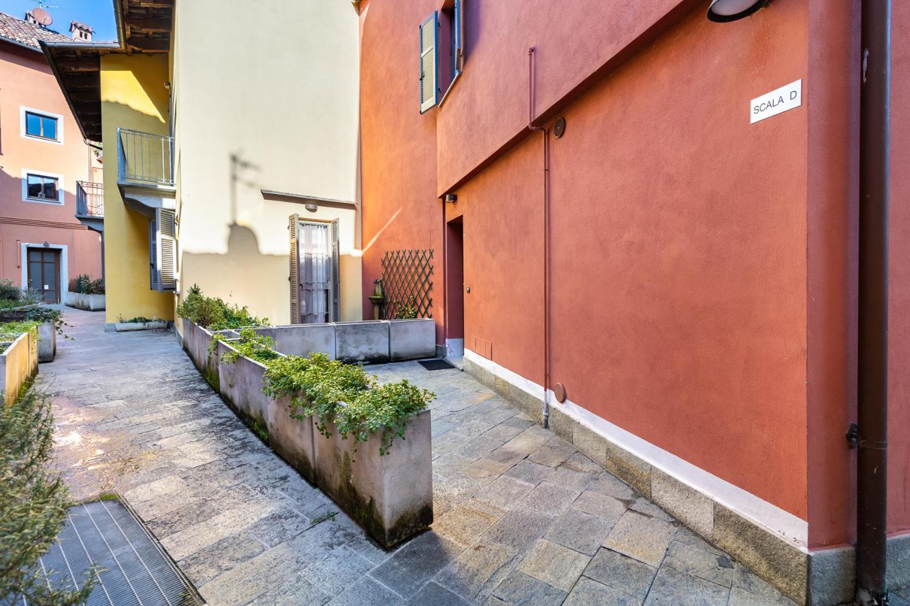 Strepitoso Loft Con Vista Duomo Leilighet Alba  Eksteriør bilde